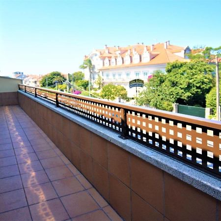 Apartamento Con Terraza En Cambados Bagian luar foto