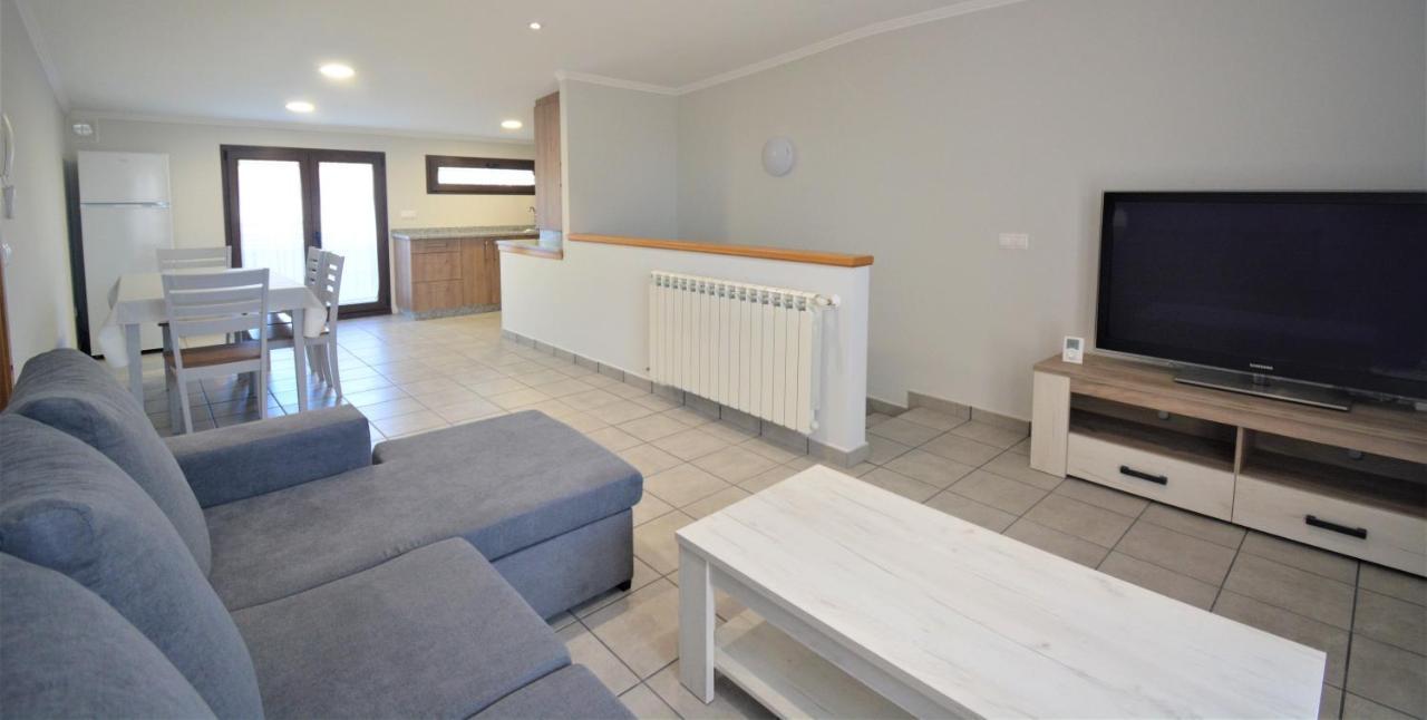 Apartamento Con Terraza En Cambados Bagian luar foto