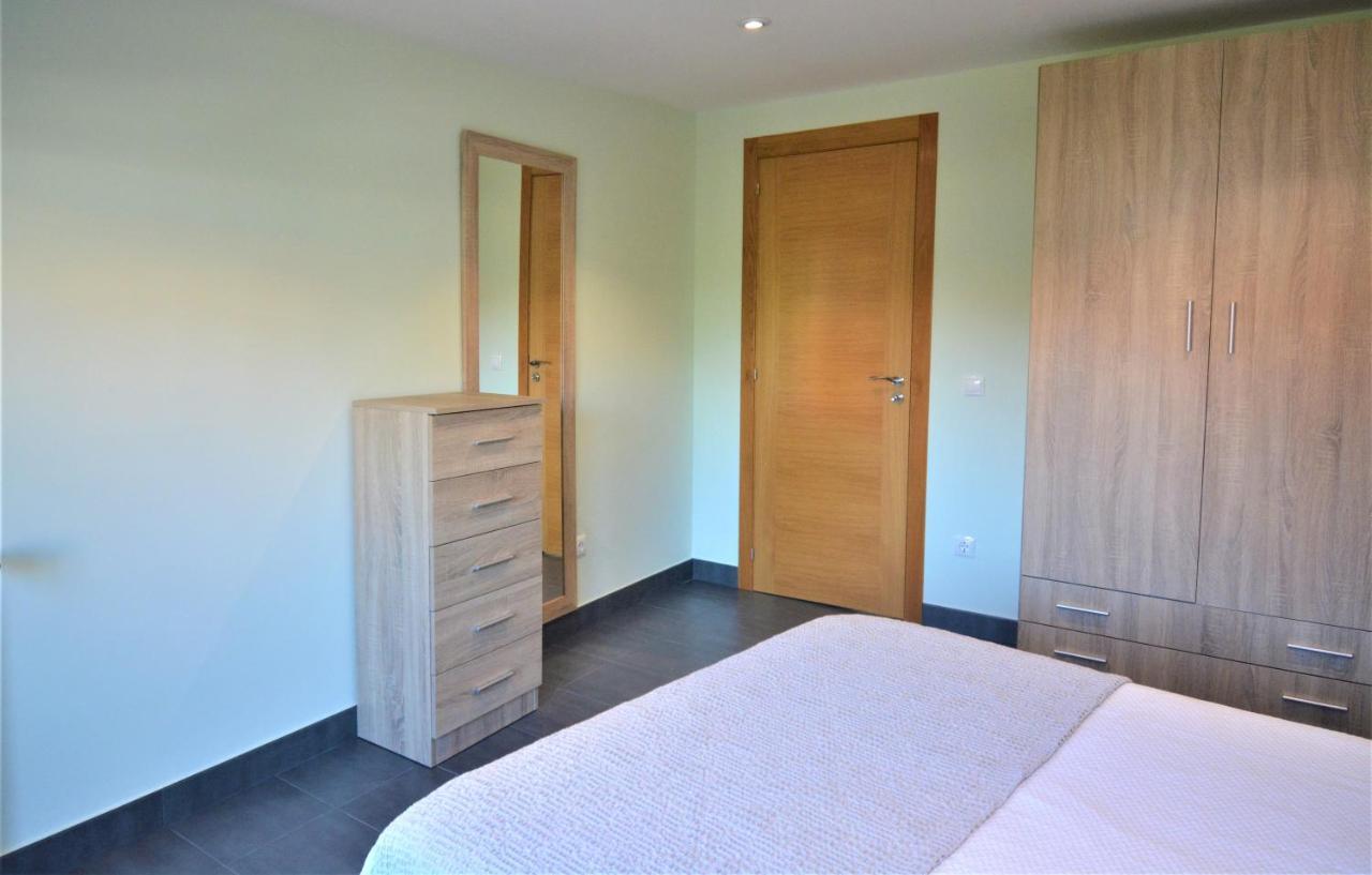 Apartamento Con Terraza En Cambados Bagian luar foto